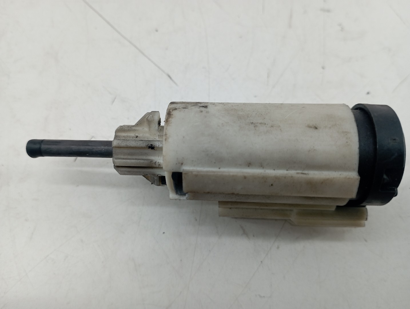 Sensor de luz stop AUDI A4 Avant (8E5, B6) | 00 - 05 Imagem-1