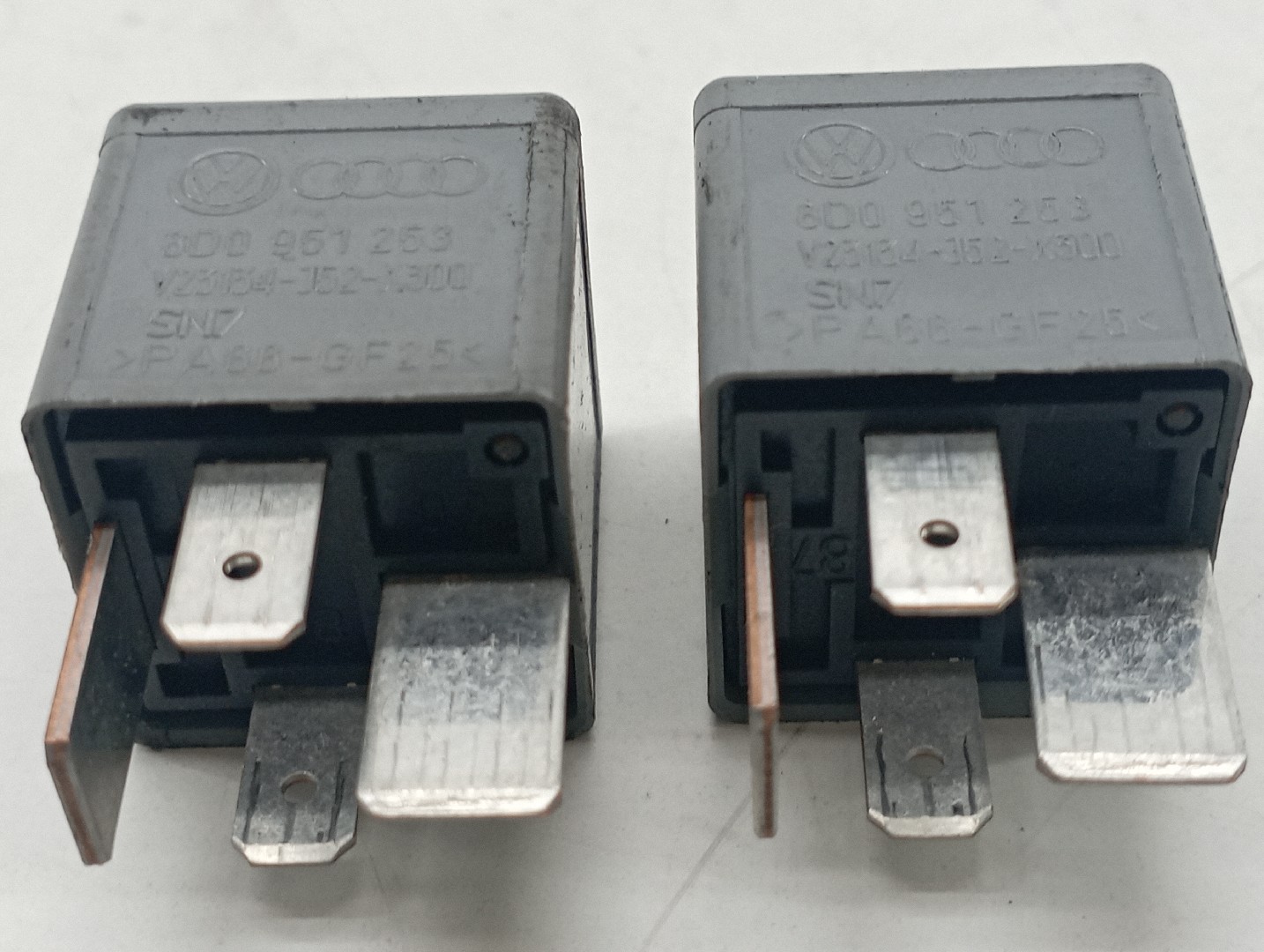 Relés AUDI A4 Avant (8E5, B6) | 00 - 05 Imagem-5