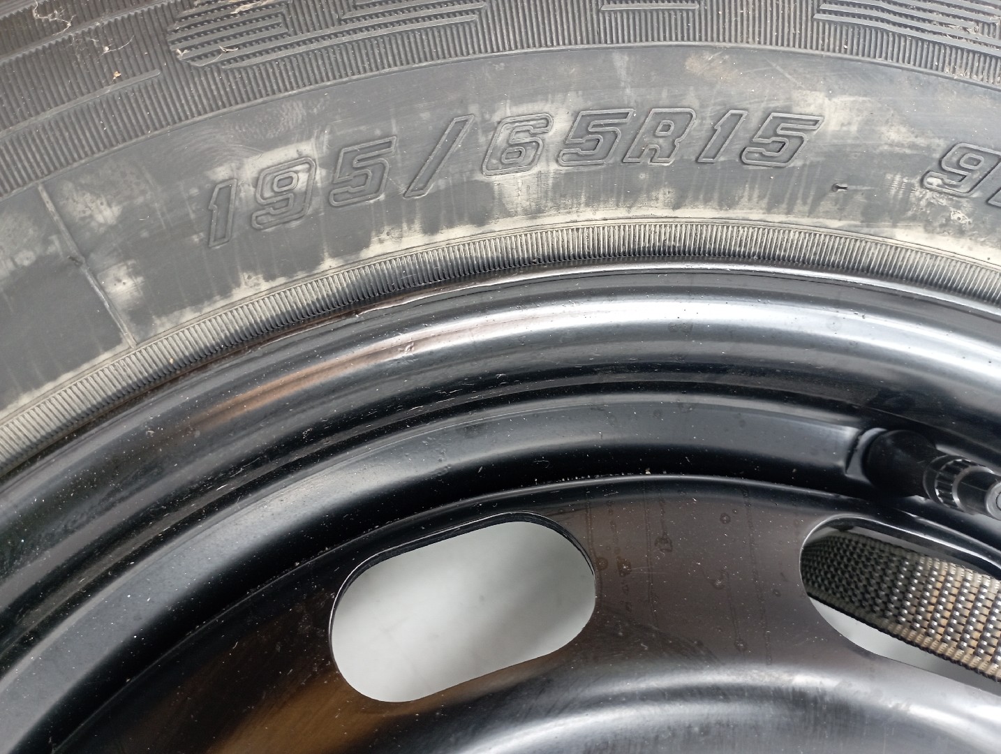 Pneu Suplente VOLKSWAGEN GOLF IV (1J1) | 97 - 07 Imagem-2