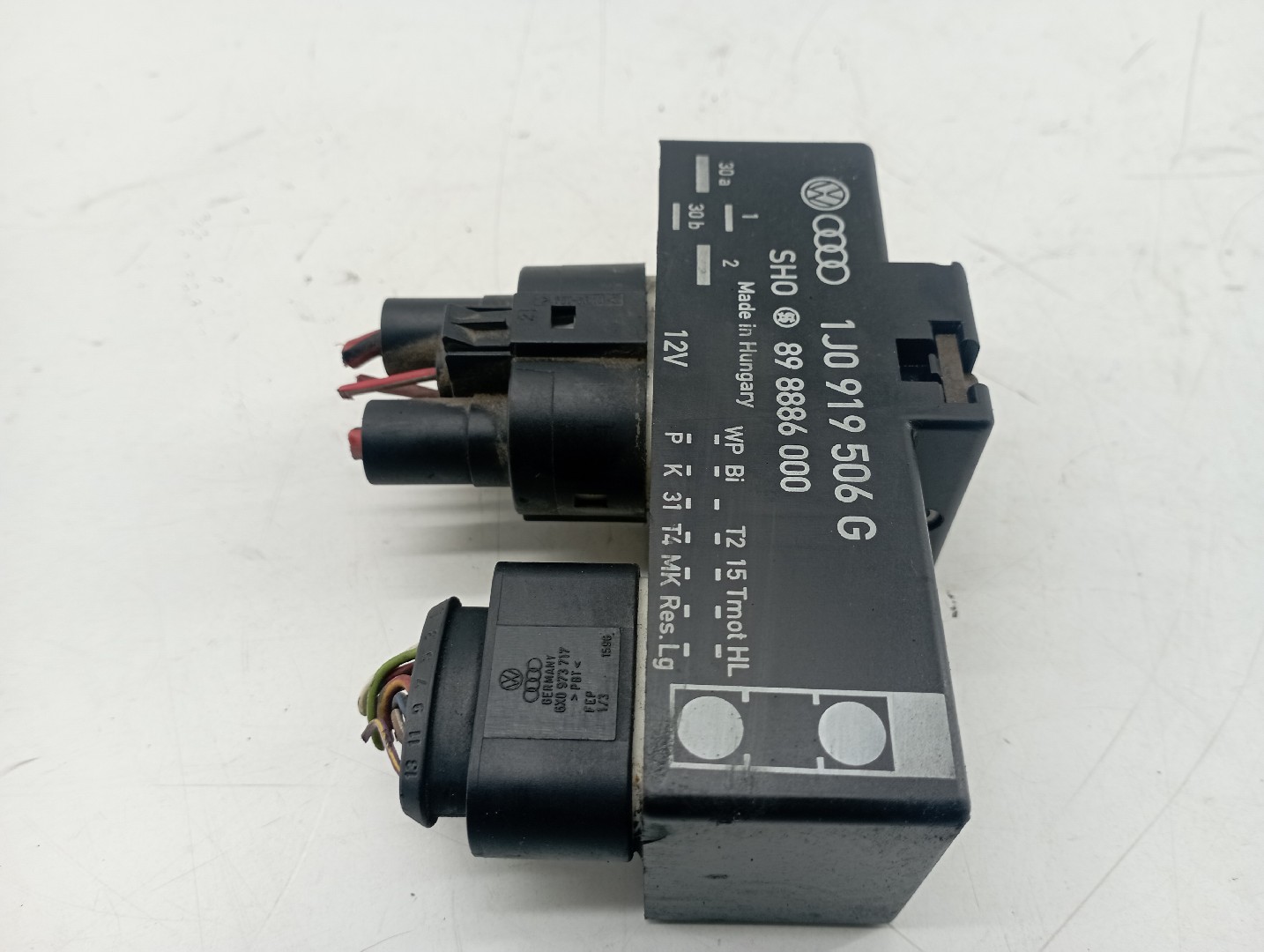 Módulo temporizador do ventilador de radiador VOLKSWAGEN GOLF IV (1J1) | 97 - 07 Imagem-1