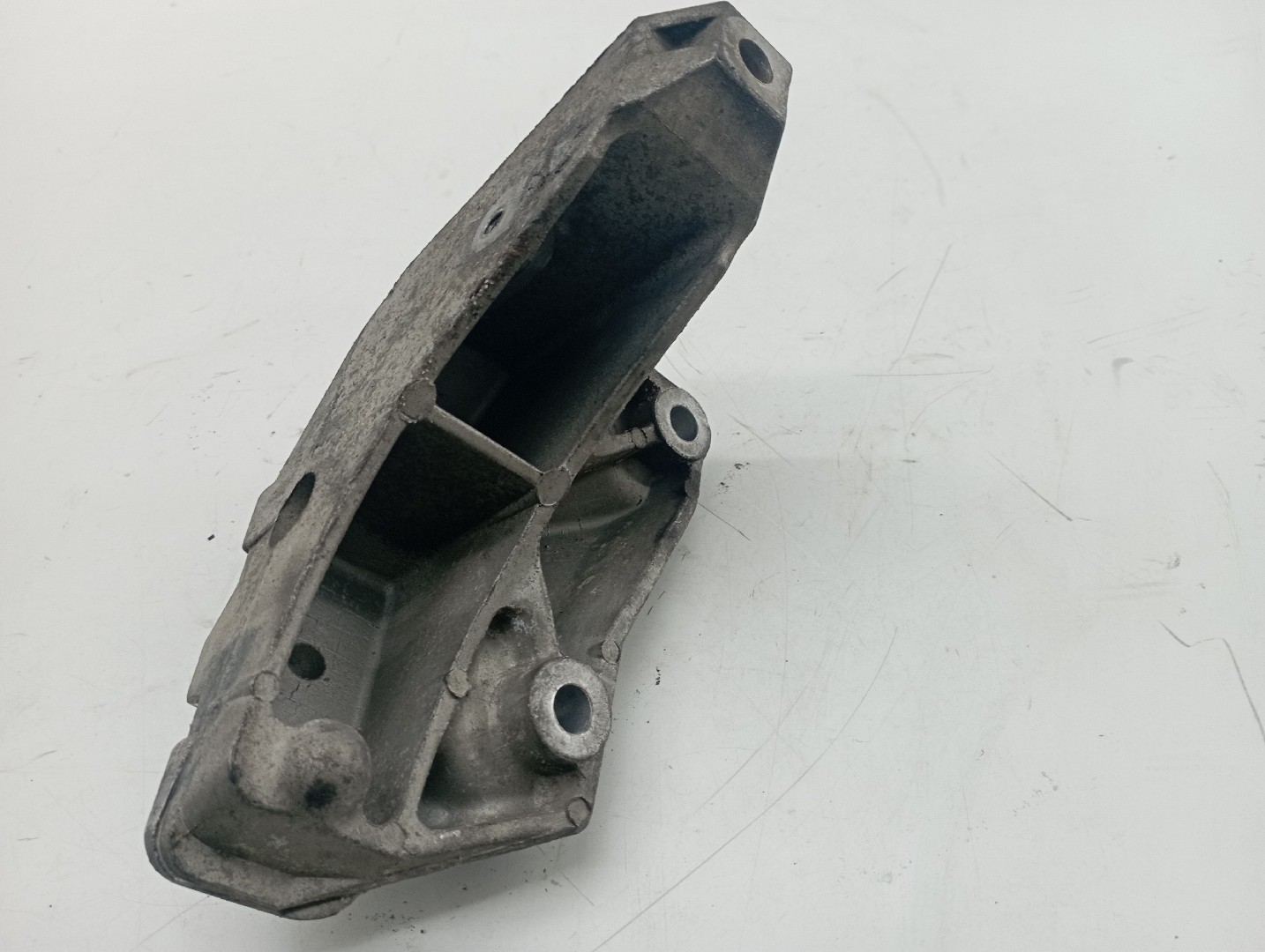 Suporte de motor VOLKSWAGEN GOLF IV (1J1) | 97 - 07 Imagem-3