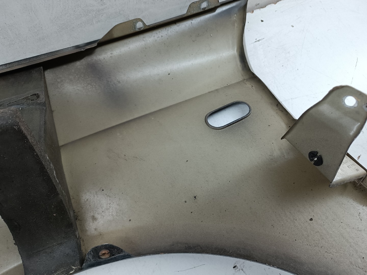 Guarda Lamas Direito SEAT TOLEDO III (5P2) | 04 - 09 Imagem-1