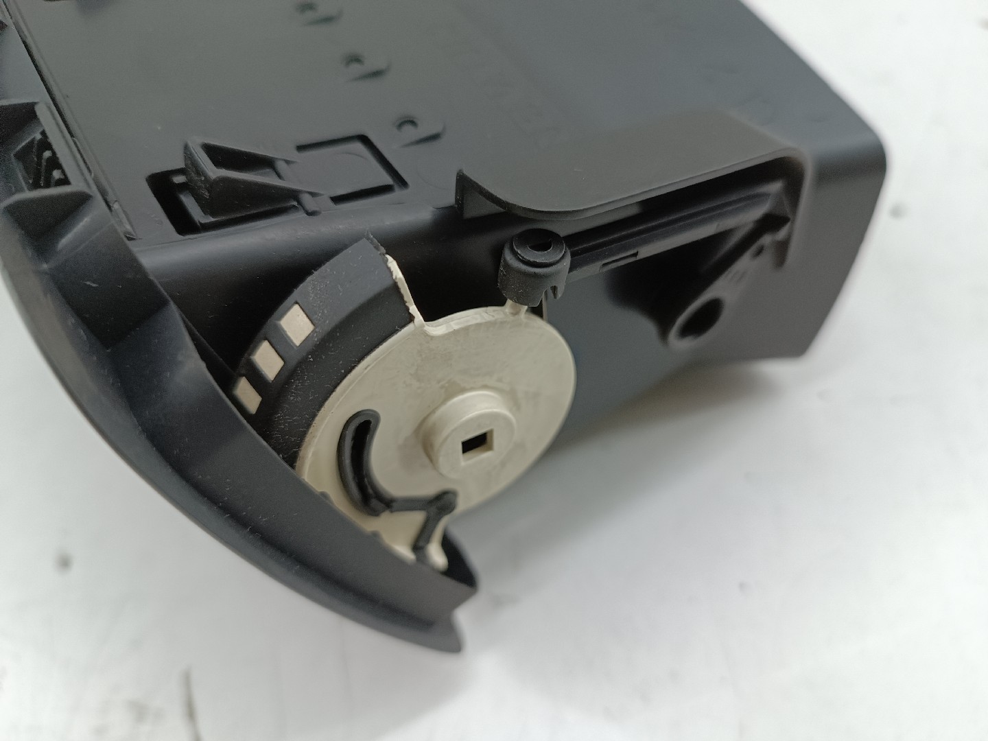 Difusor de ar central RENAULT MEGANE III Grandtour (KZ0/1) | 08 -  Imagem-5