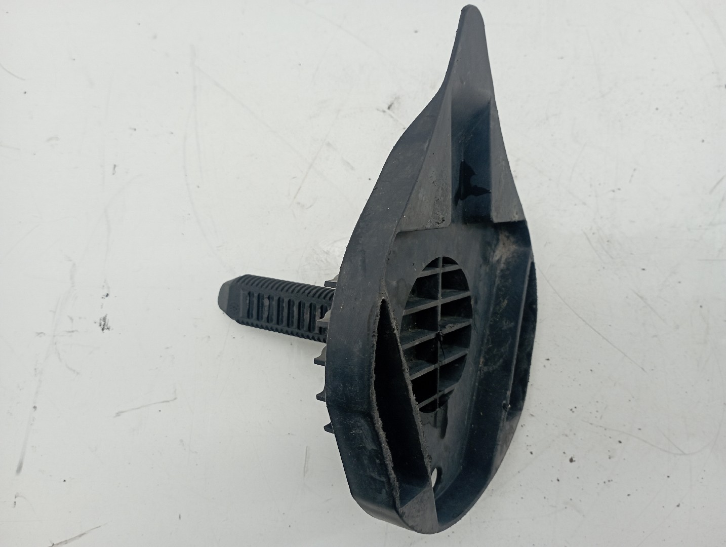 Suporte de pneu suplente RENAULT CLIO III (BR0/1, CR0/1) | 05 -  Imagem-3