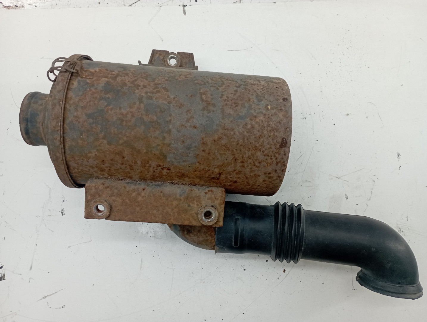 Caixa de filtro de ar com tubo de ar NISSAN PATROL GR IV (Y60, GR, 260L) | 86 - 98 Imagem-4