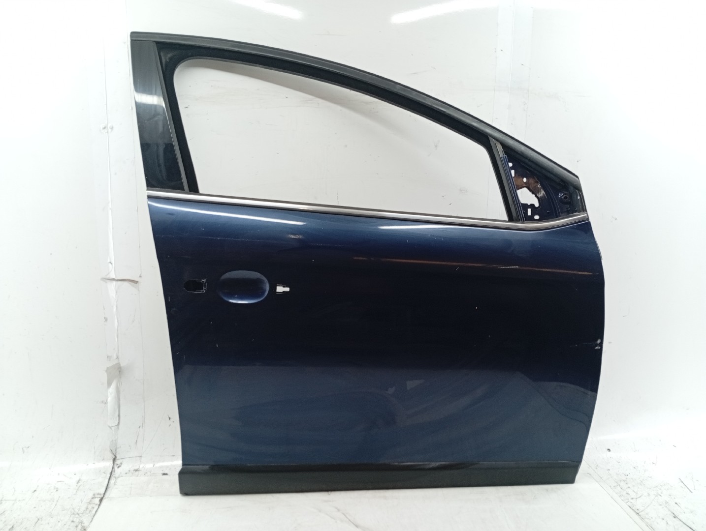 Puerta Delantera Dcho LANCIA DELTA III (844_) | 08 - 14