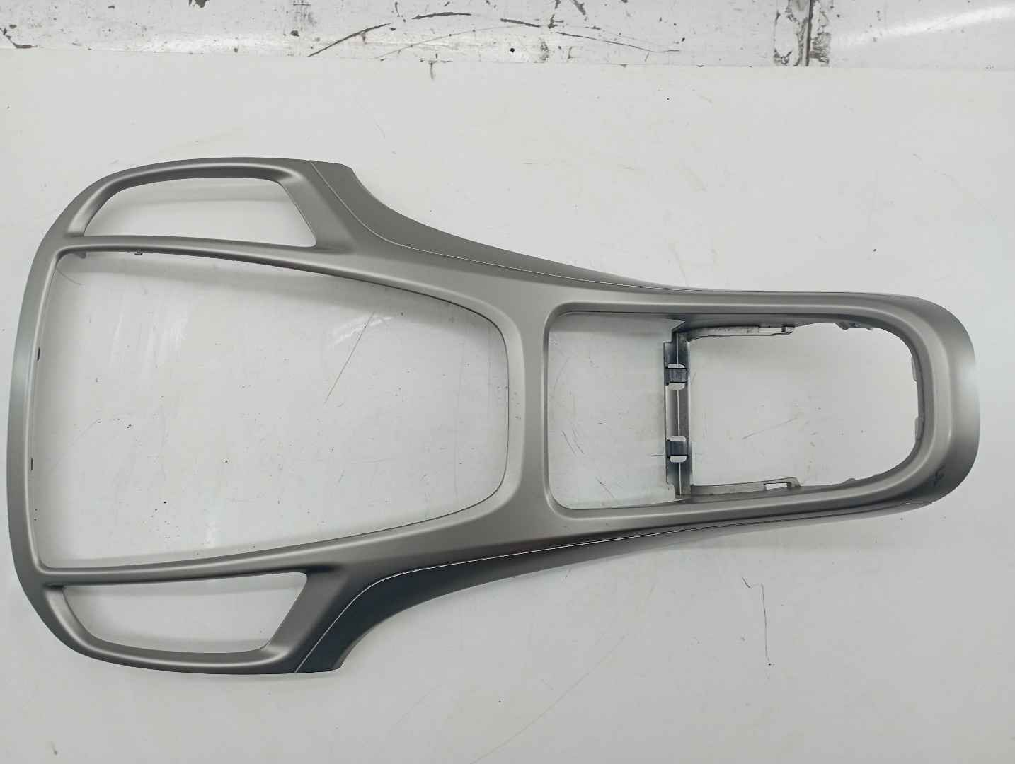 Moldura de consola central OPEL ASTRA J Sports Tourer (P10) | 10 - 15