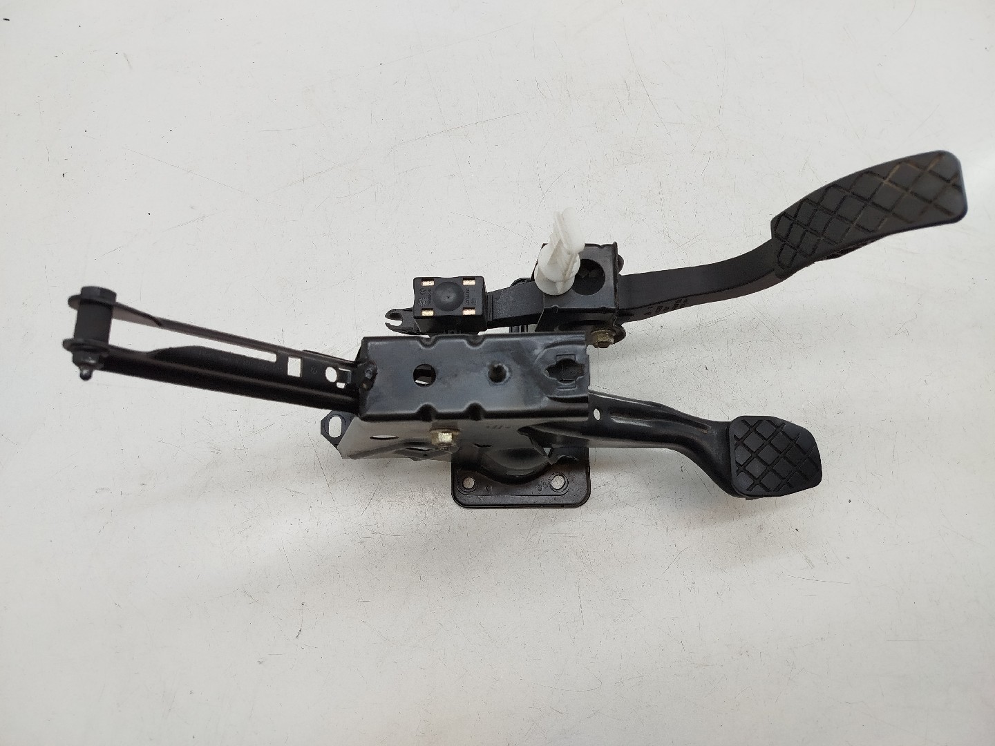 Pedal acelerador e travão VOLKSWAGEN GOLF IV (1J1) | 97 - 07 Imagem-1