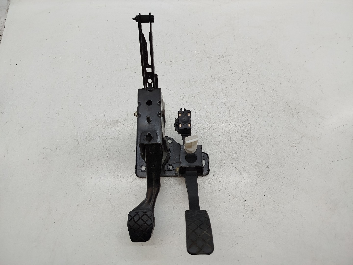Pedal acelerador e travão VOLKSWAGEN GOLF IV (1J1) | 97 - 07
