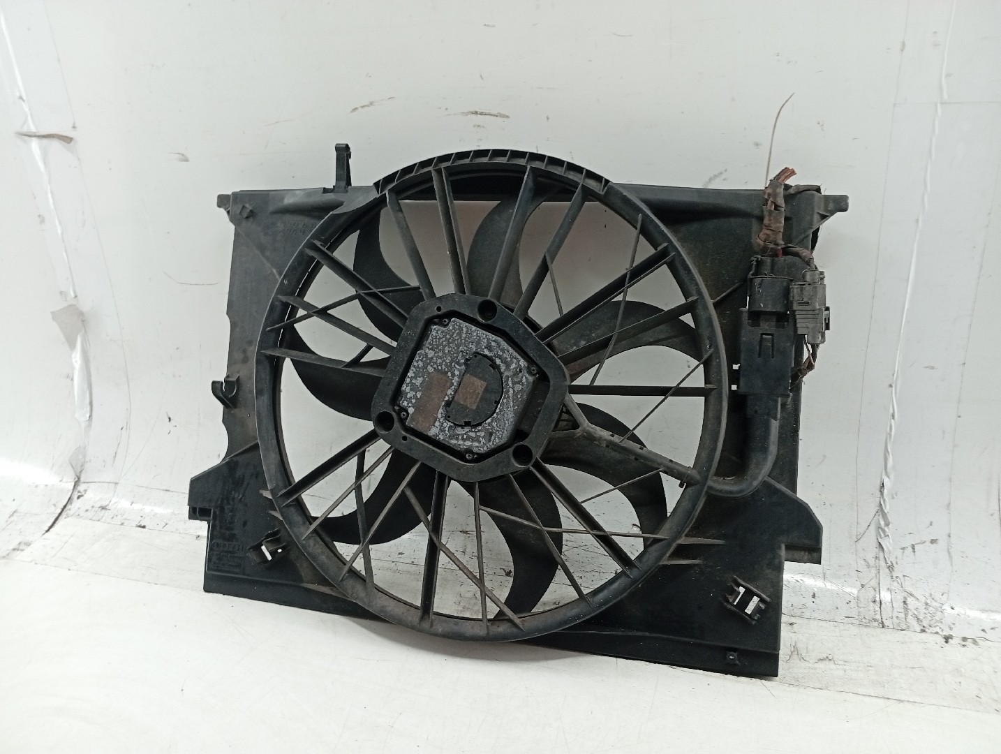 Termo ventilador MERCEDES-BENZ E-CLASS T-Model (S211) | 03 - 09 Imagem-3