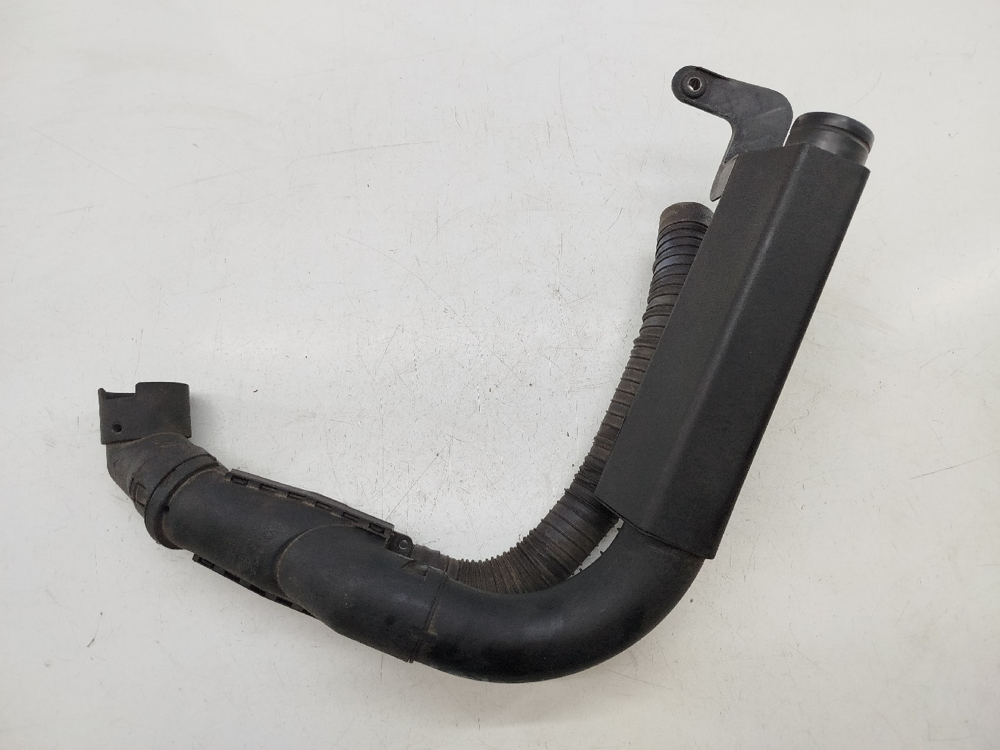 Tubo / Duto de admissão VOLKSWAGEN GOLF IV (1J1) | 97 - 07