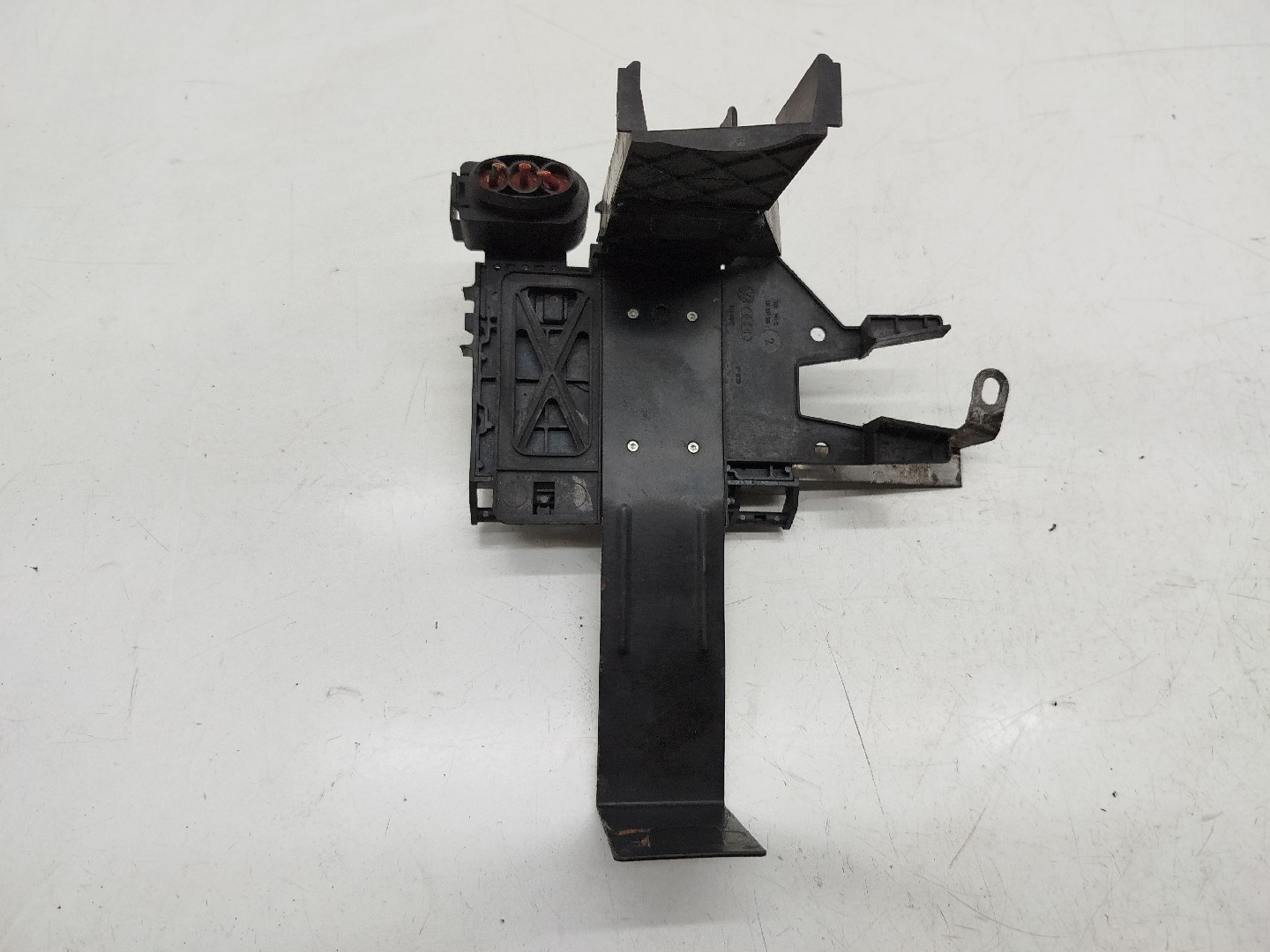 Placa de suporte de fusíveis VOLKSWAGEN GOLF IV (1J1) | 97 - 07 Imagem-2