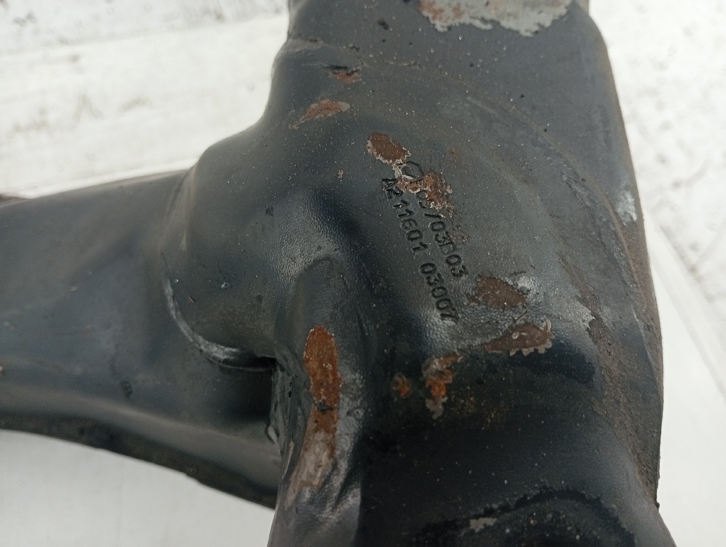 Charriot MERCEDES-BENZ E-CLASS T-Model (S211) | 03 - 09 Imagem-2