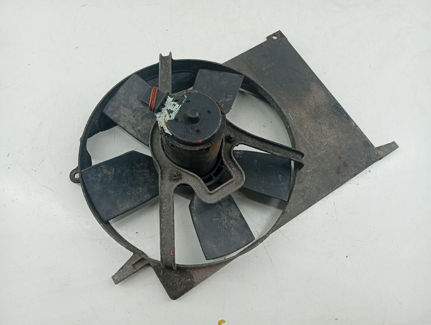Termo ventilador OPEL CORSA A Hatchback (S83) | 82 - 93 Imagem-3