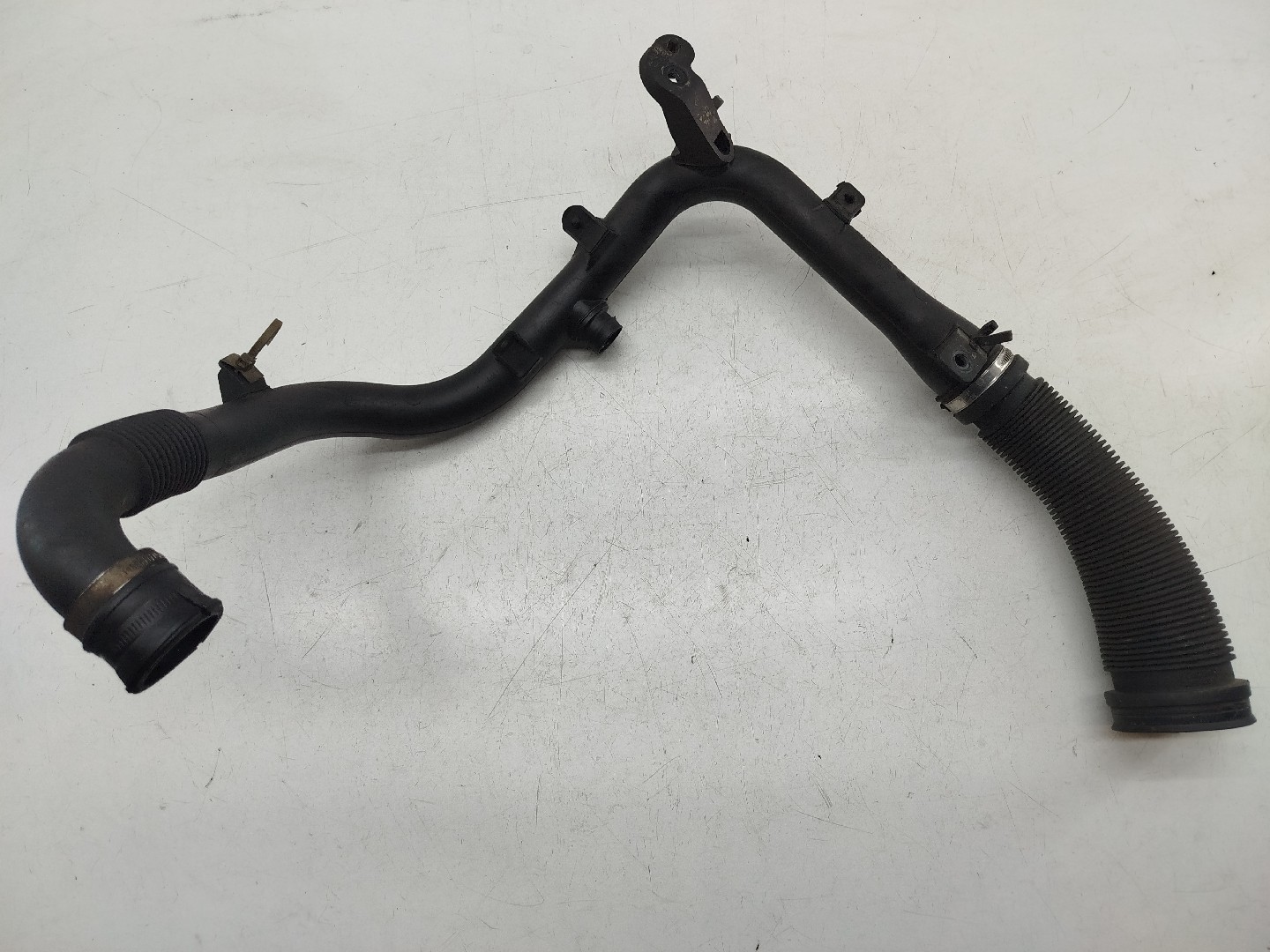 Tubagem do Intercooler OPEL CORSA C (X01) | 00 - 09 Imagem-5