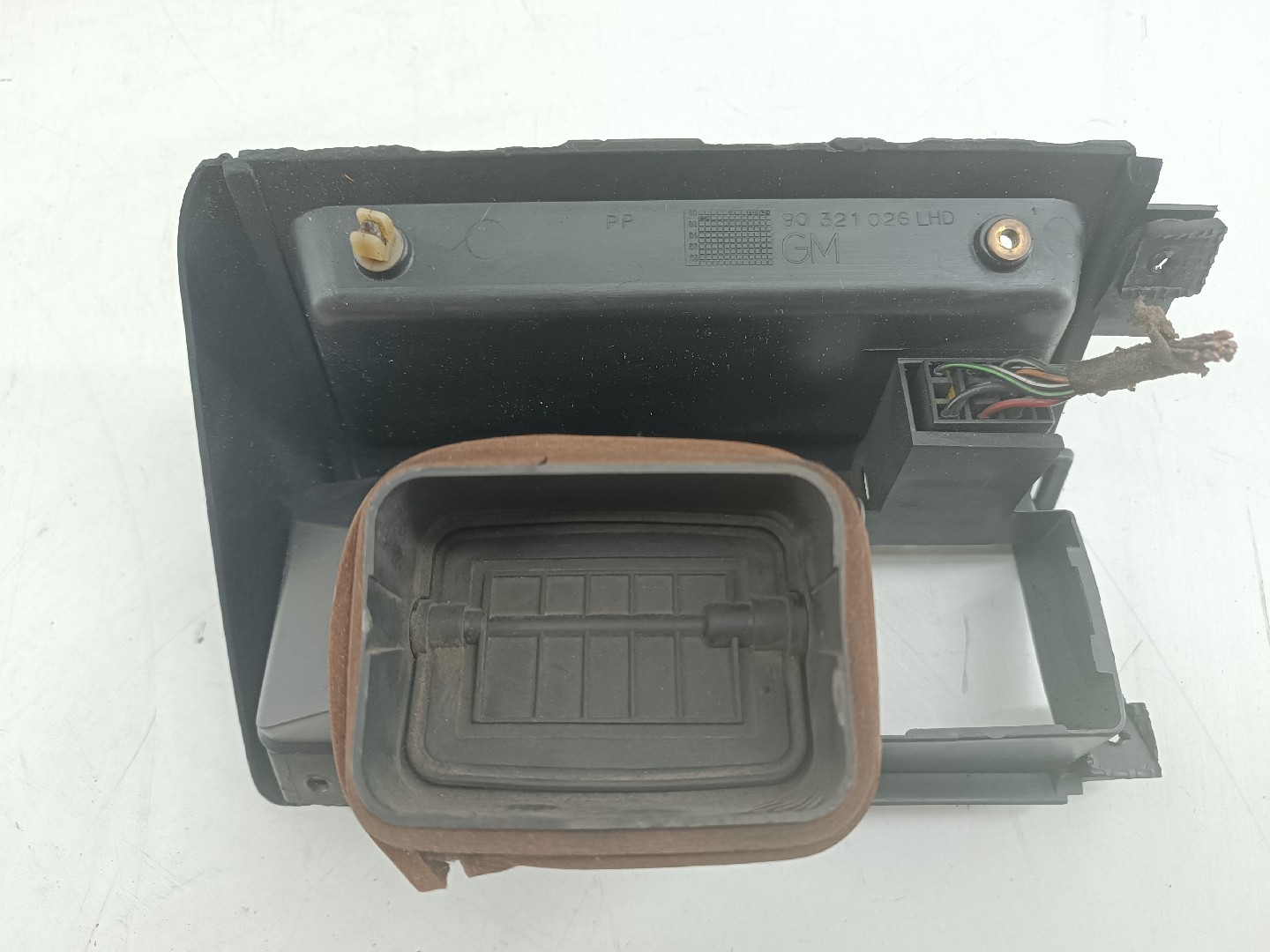 Difusor de ar central OPEL CORSA A Hatchback (S83) | 82 - 93