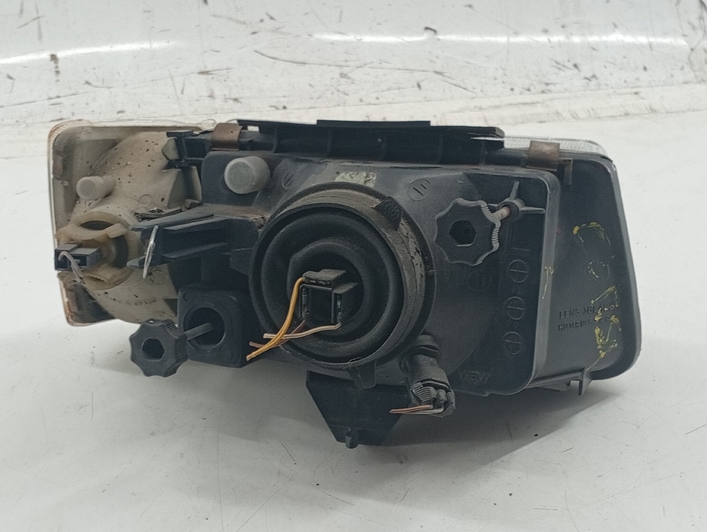 Ótica Esquerda OPEL CORSA A Hatchback (S83) | 82 - 93 Imagem-3