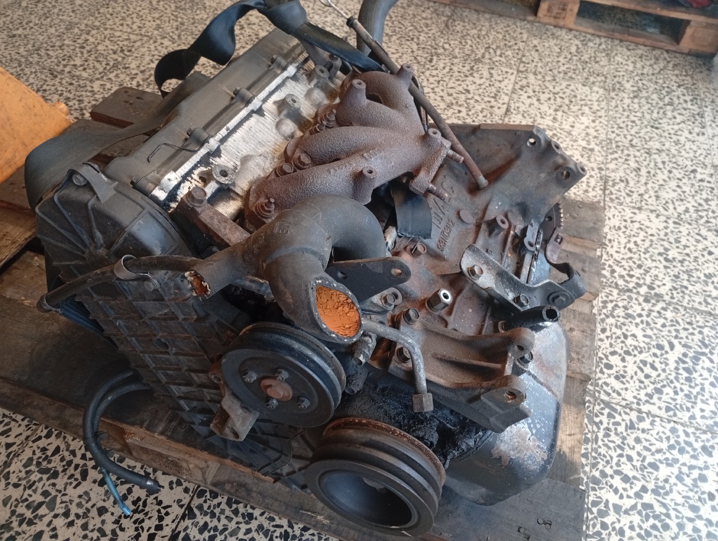 Motor OPEL CORSA A Hatchback (S83) | 82 - 93 Imagem-2