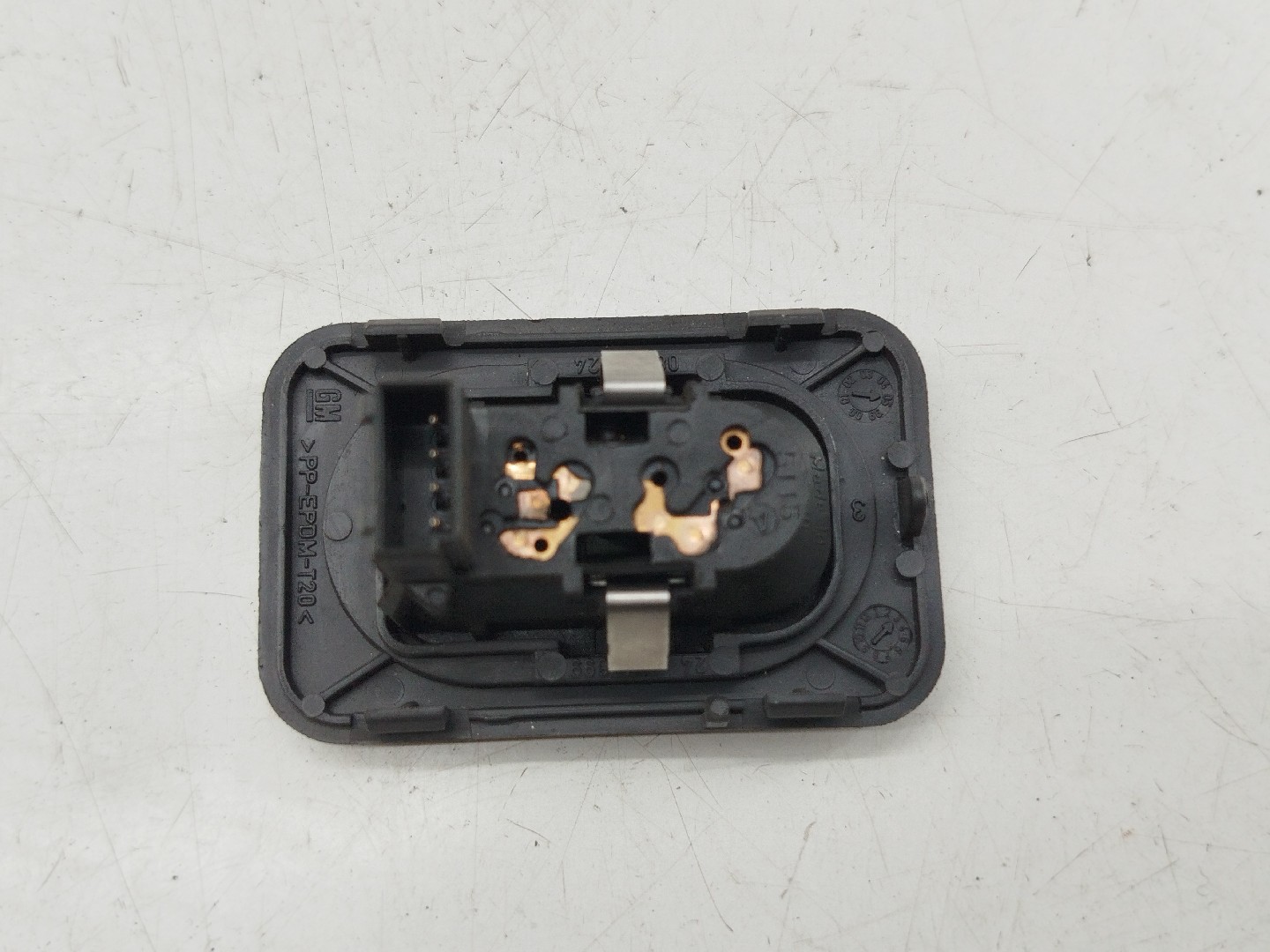 Comutador de vidro frente direito OPEL CORSA C (X01) | 00 - 09 Imagem-2