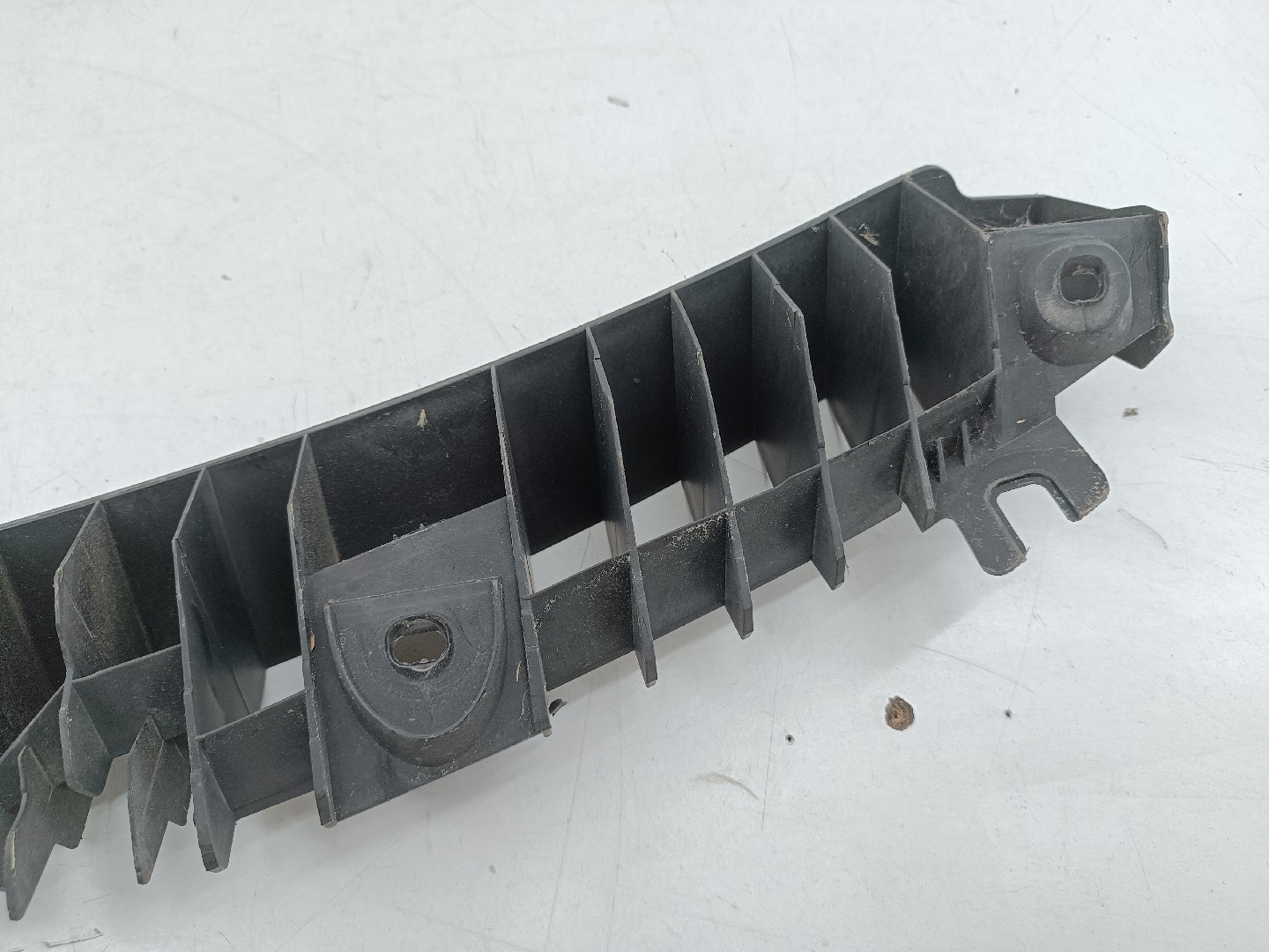 Plástico do para-brisas SKODA FABIA II (542) | 06 - 14 Imagem-1