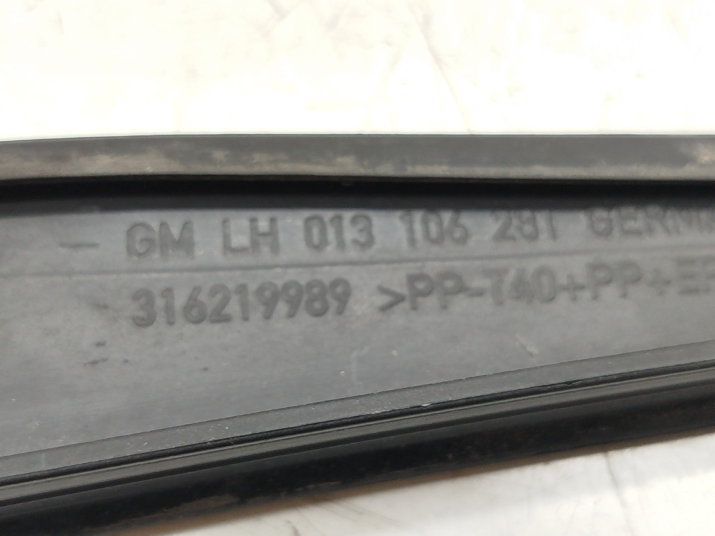 Friso do Vidro OPEL CORSA C (X01) | 00 - 09 Imagem-2