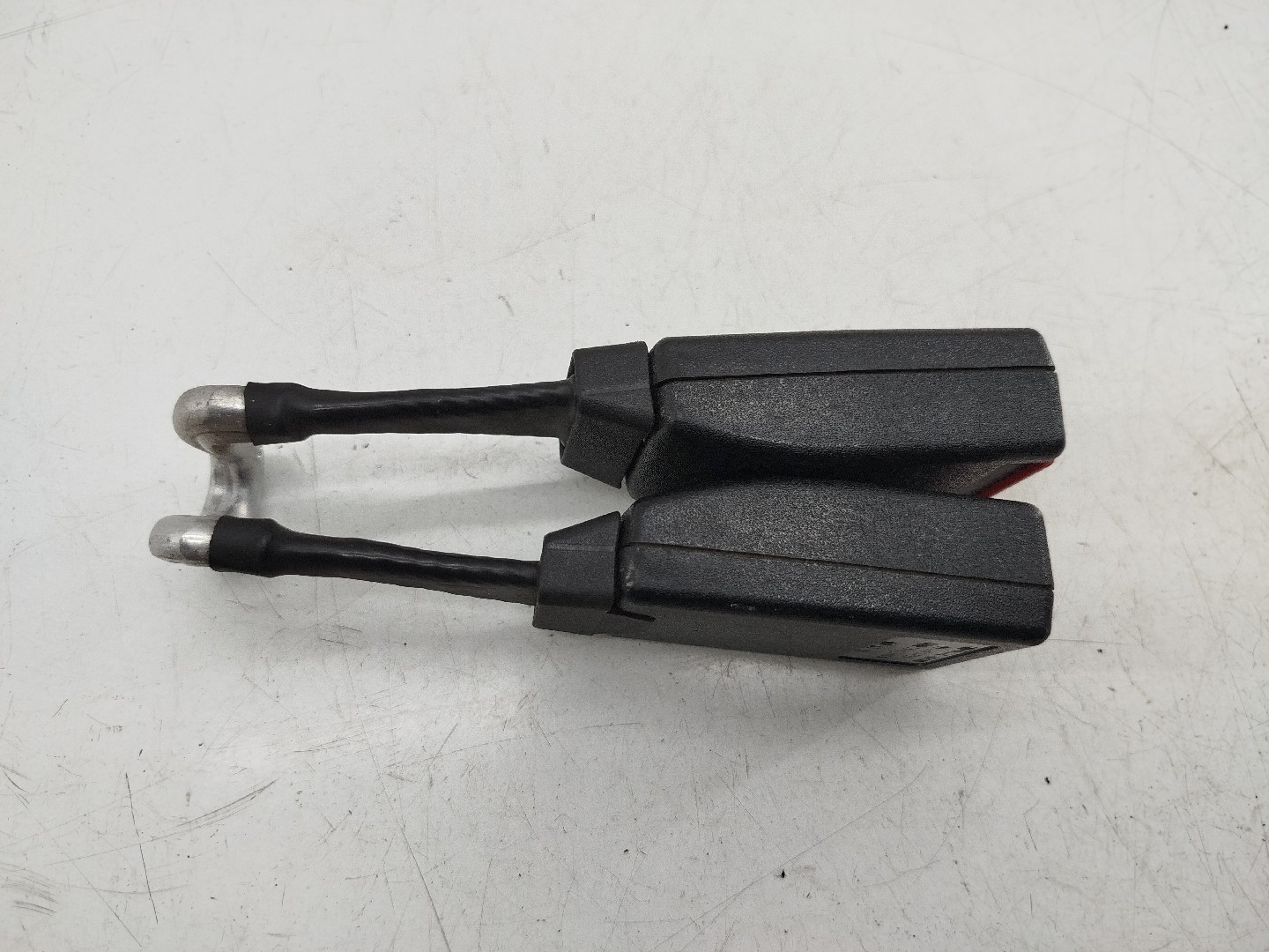 Encaixe cinto traseiro OPEL CORSA C (X01) | 00 - 09