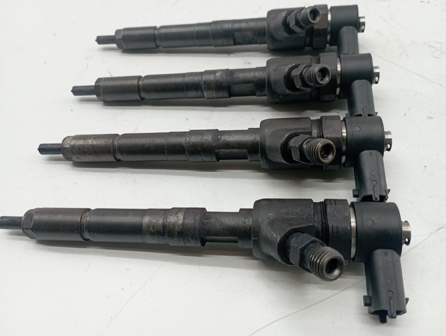 Injetor de combustível OPEL ASTRA J Sports Tourer (P10) | 10 - 15 Imagem-3