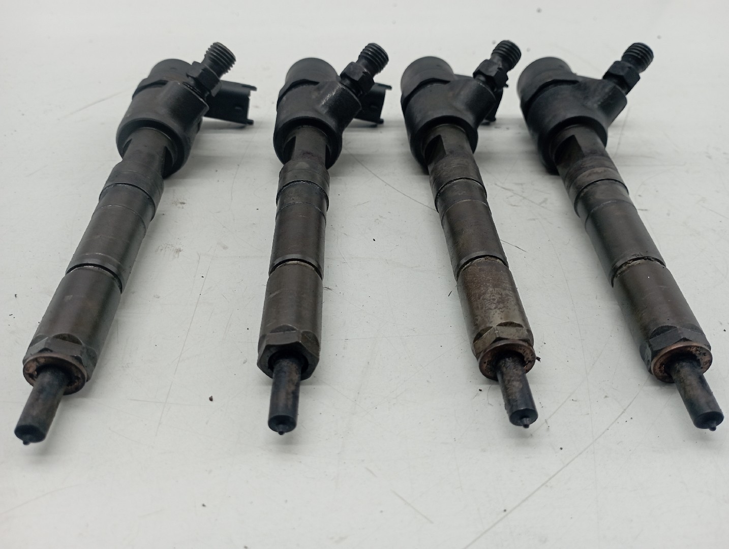 Injetor de combustível OPEL ASTRA J Sports Tourer (P10) | 10 - 15 Imagem-1