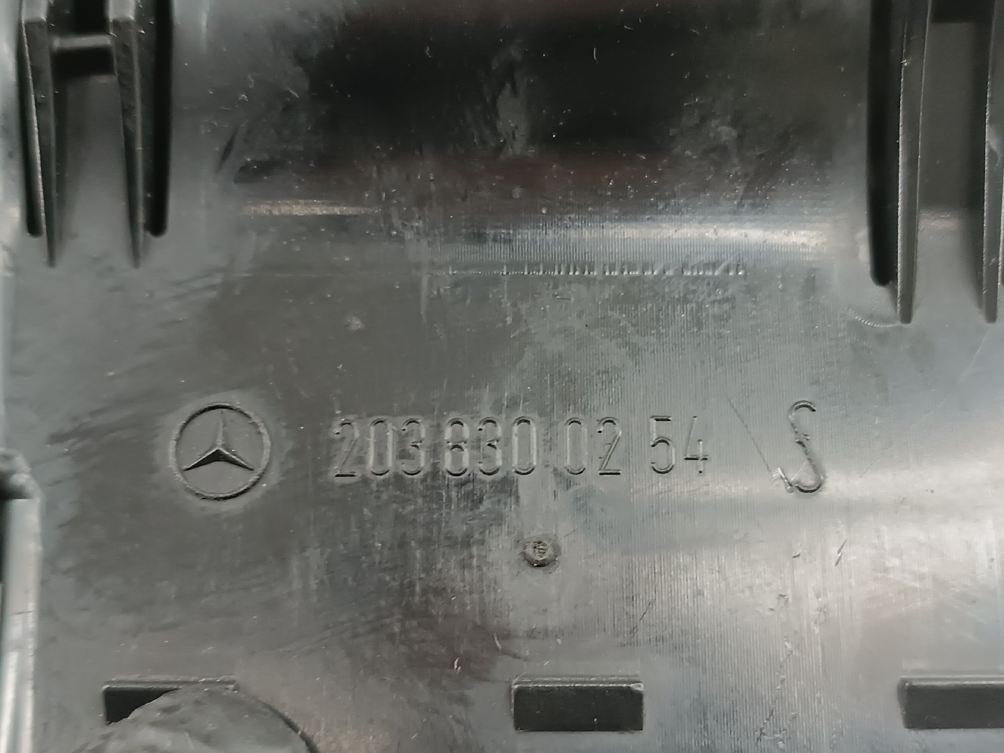 Difusor de ar MERCEDES-BENZ C-CLASS (W203) | 00 - 07 Imagem-1