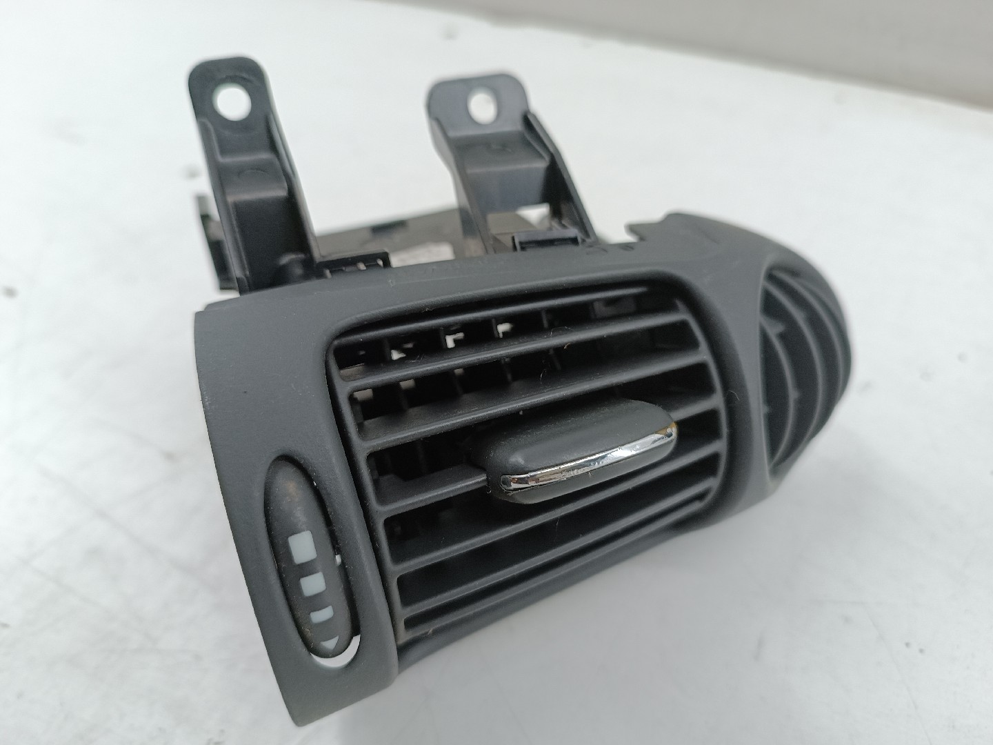 Difusor de ar MERCEDES-BENZ C-CLASS (W203) | 00 - 07 Imagem-3