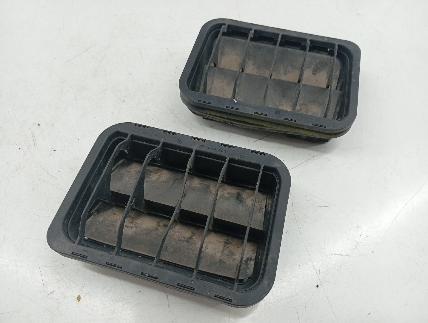 Painel de Ventilação da Carroceria MERCEDES-BENZ C-CLASS T-Model (S203) | 01 - 07