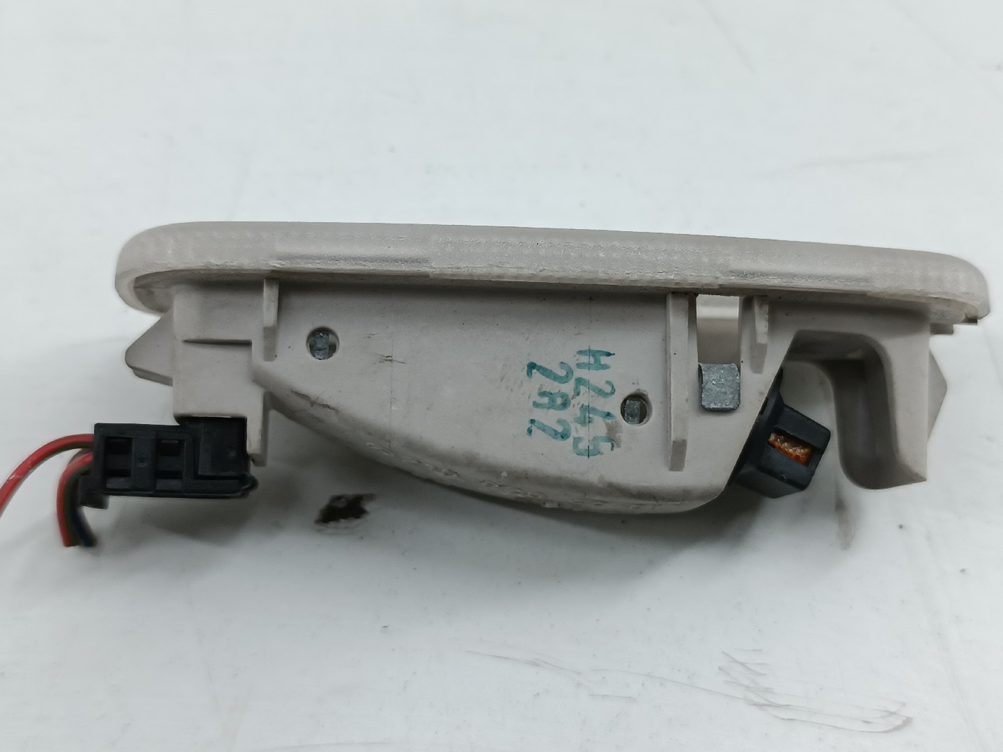 Luz de cortesia MERCEDES-BENZ C-CLASS (W203) | 00 - 07 Imagem-2
