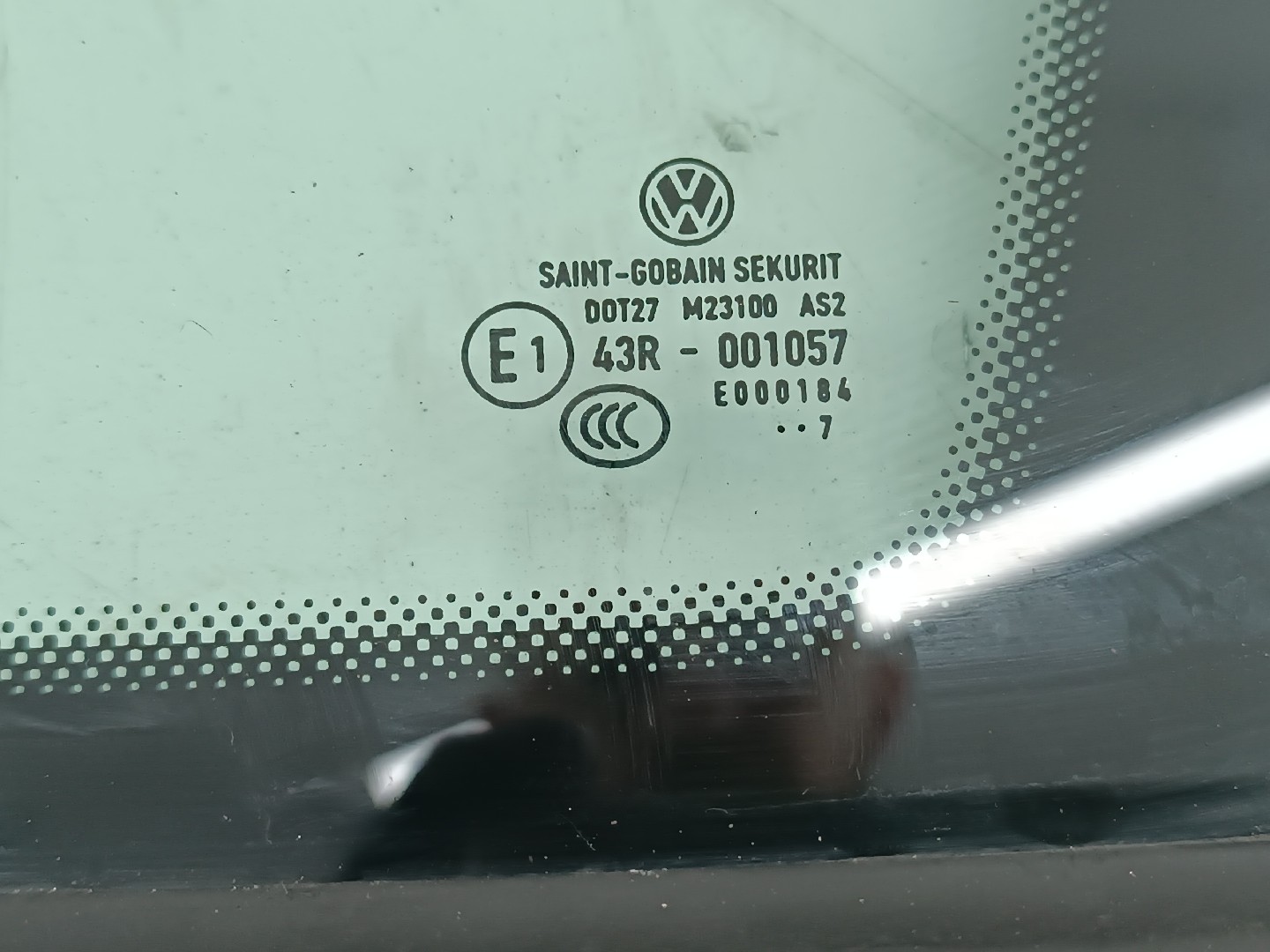 Vidro Painel Tras Direito VOLKSWAGEN POLO (9N_) | 01 - 14 Imagem-1