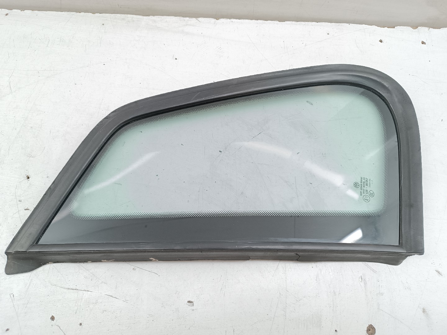 Vidro Painel Tras Esquerdo VOLKSWAGEN POLO (9N_) | 01 - 14 Imagem-2
