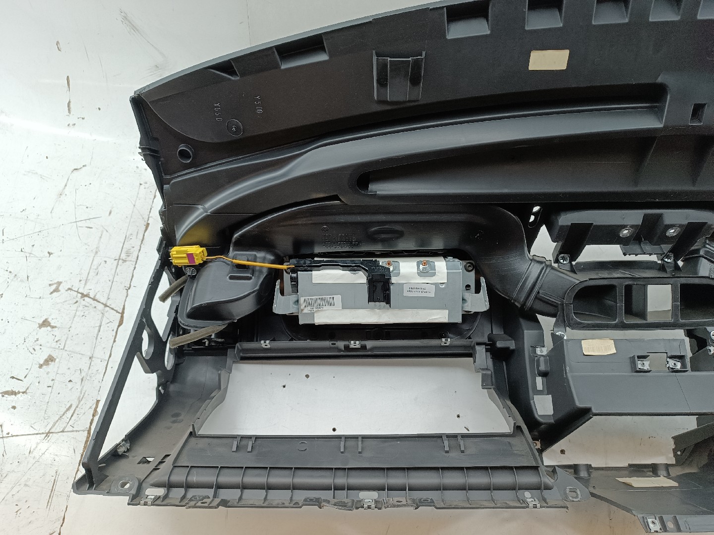 Tablier com airbag de passageiro VOLKSWAGEN POLO (9N_) | 01 - 14 Imagem-2