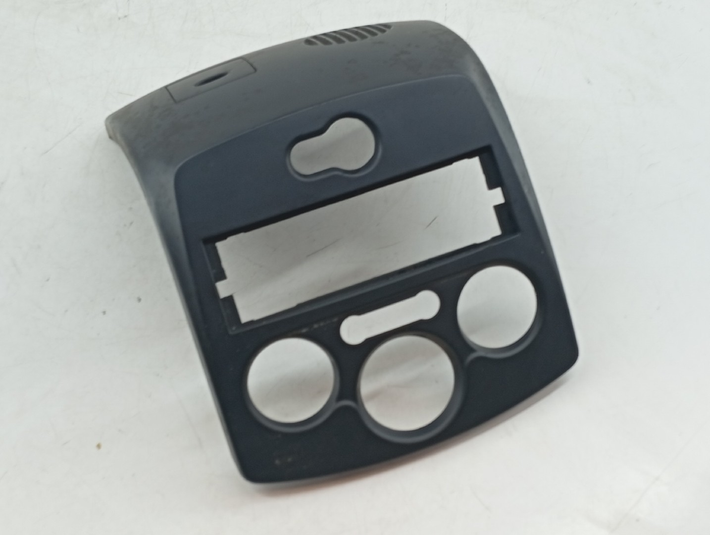 Moldura Consola Central RENAULT CLIO III (BR0/1, CR0/1) | 05 -  Imagem-6