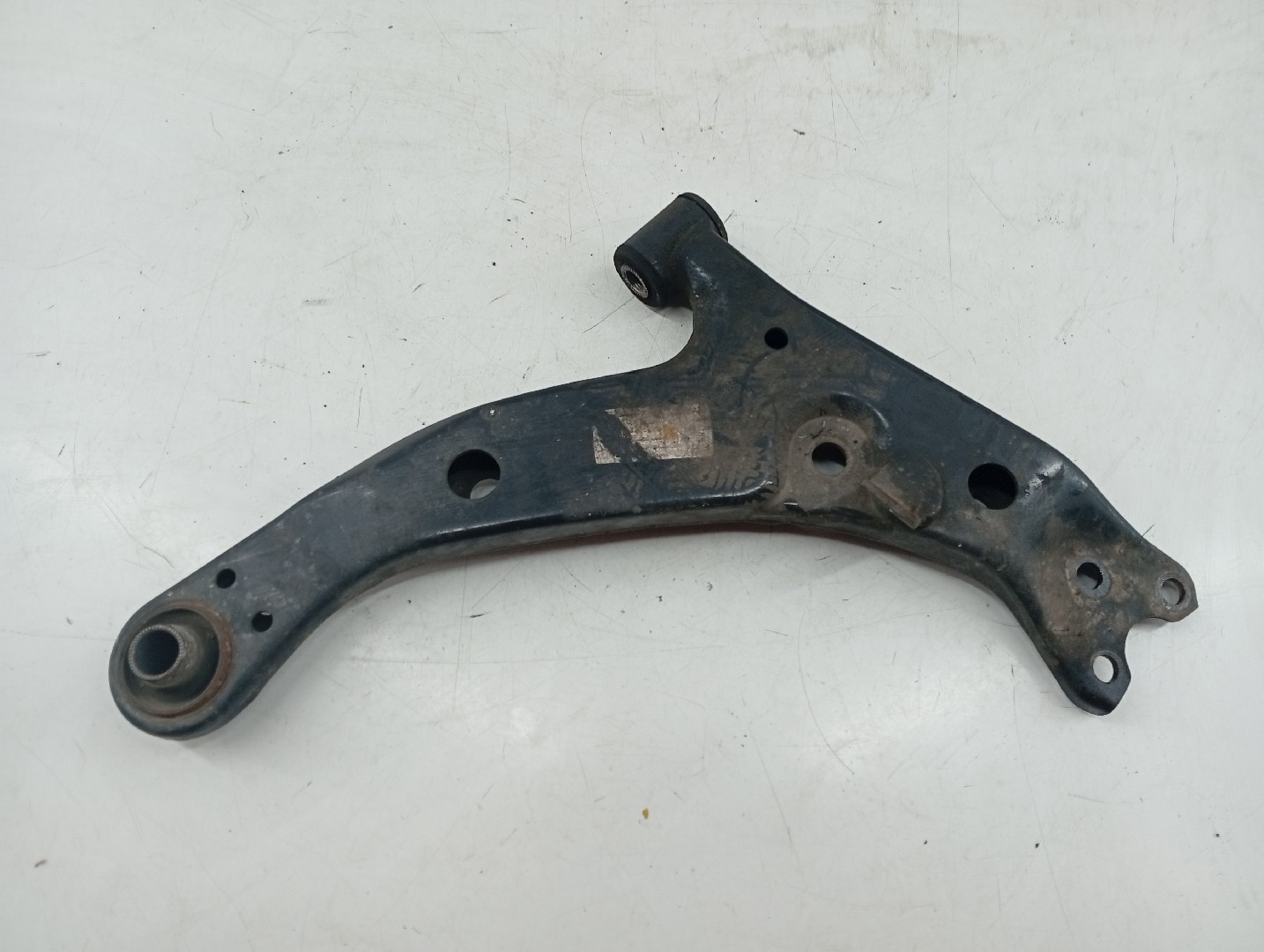 Braço de suspensão frente direito TOYOTA COROLLA Compact (_E11_) | 97 - 02