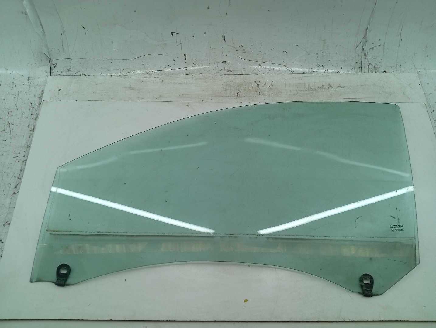 Vidro Porta Frente Esquerdo RENAULT CLIO III (BR0/1, CR0/1) | 05 - 
