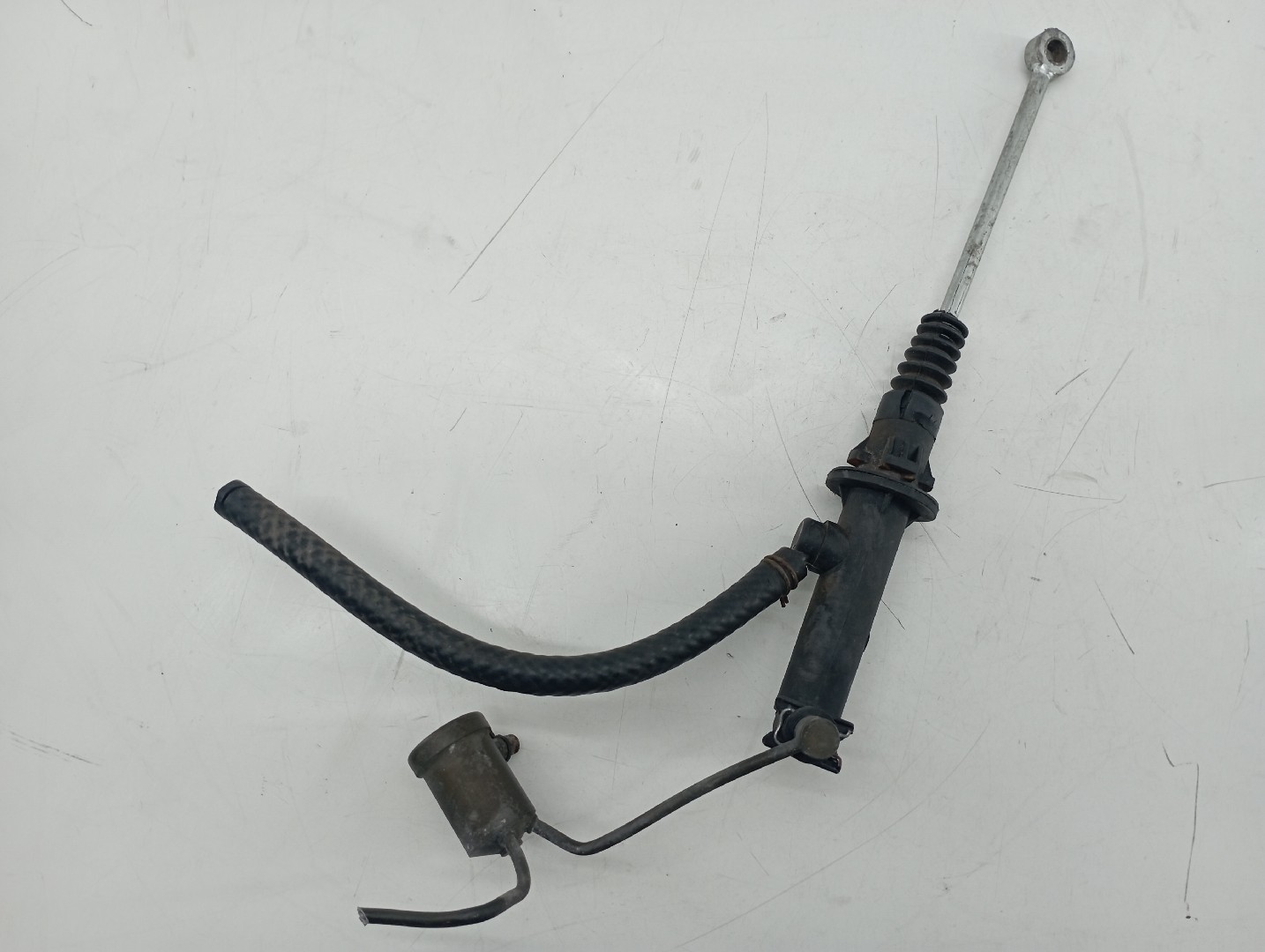 Cilindro mestre FORD TRANSIT Caixa (FA_ _) | 00 - 06 Imagem-1