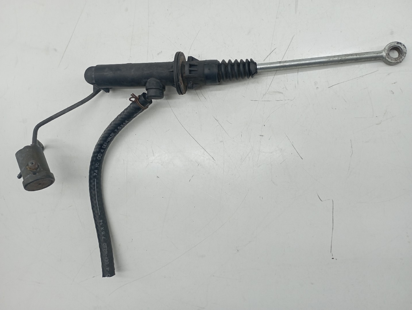 Cilindro mestre FORD TRANSIT Caixa (FA_ _) | 00 - 06 Imagem-3