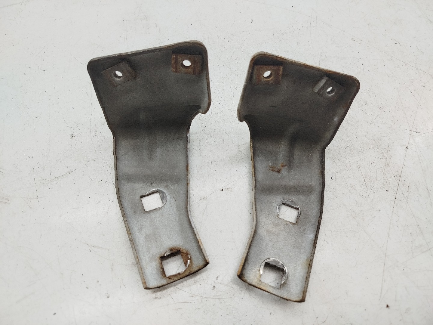 Suporte de montagem guarda lamas FORD TRANSIT Caixa (FA_ _) | 00 - 06 Imagem-6