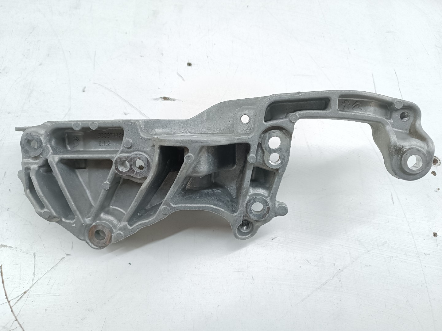 Suporte De Alternador PEUGEOT 3008 SUV (M_) | 16 - 