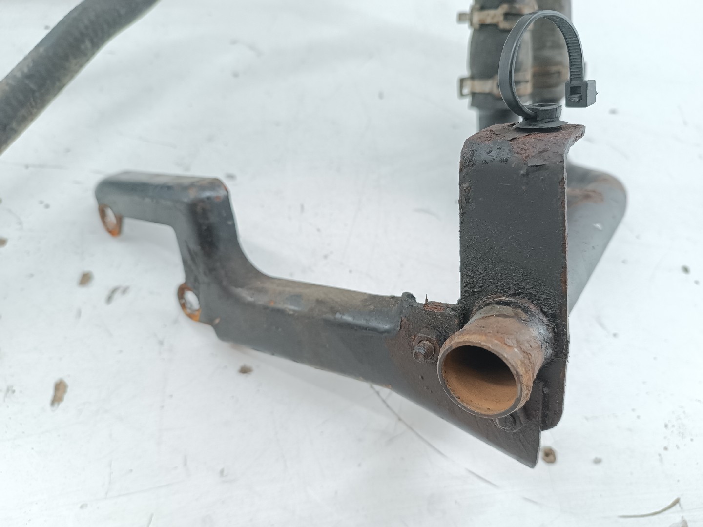 Tubo de Água FORD TRANSIT Caixa (FA_ _) | 00 - 06 Imagem-1