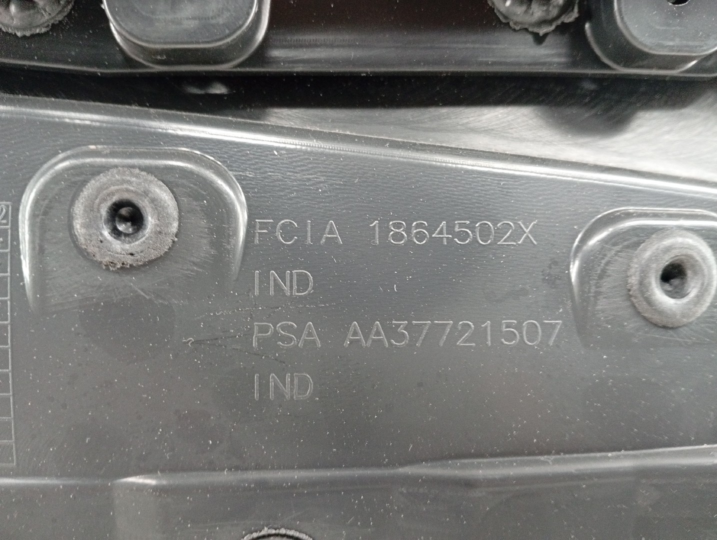 Quartela tras esquerdo PEUGEOT 5008 II | 16 -  Imagem-2