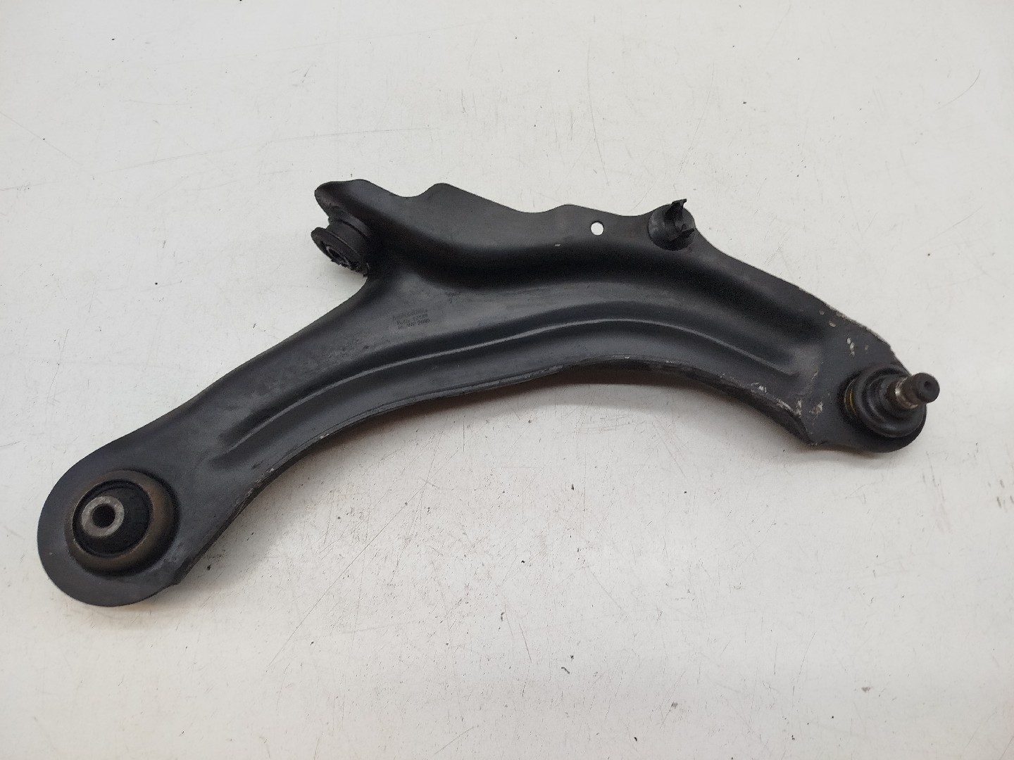 Braço de suspensão frente direito RENAULT MEGANE II (BM0/1_, CM0/1_) | 01 - 12