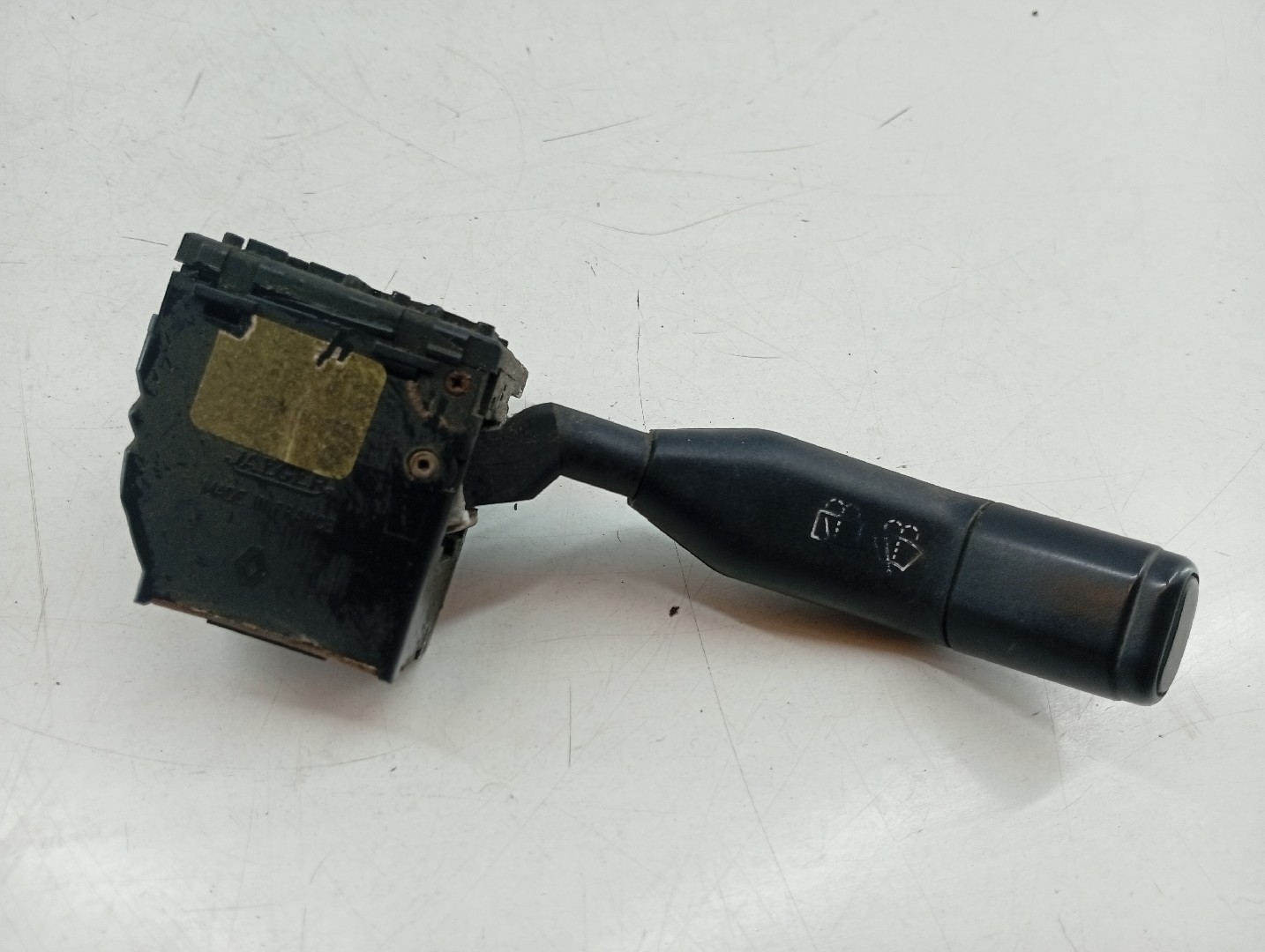 Comutador de limpa-para-brisas RENAULT CLIO I (B/C57_, 5/357_) | 90 - 98