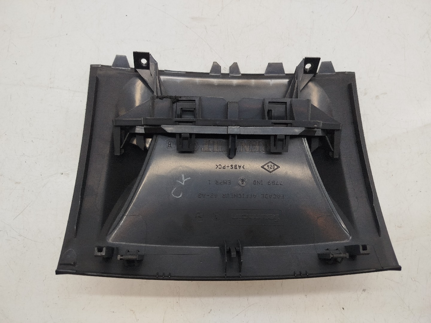 Moldura do display RENAULT MEGANE II (BM0/1_, CM0/1_) | 01 - 12 Imagem-2