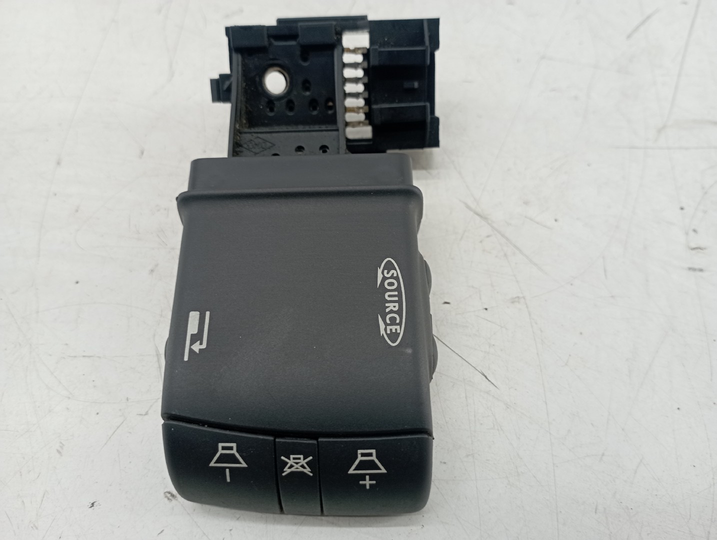 Comando de rádio RENAULT MEGANE II (BM0/1_, CM0/1_) | 01 - 12 Imagem-4