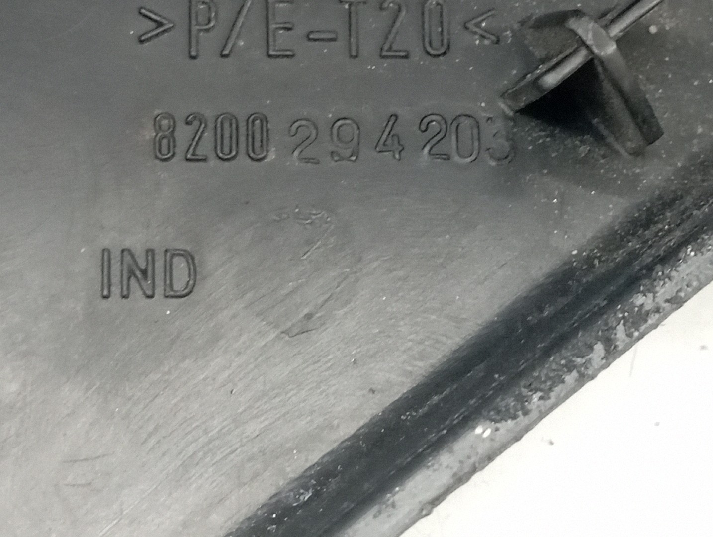 Tampa de caixa de fusiveis RENAULT MEGANE II (BM0/1_, CM0/1_) | 01 - 12 Imagem-2