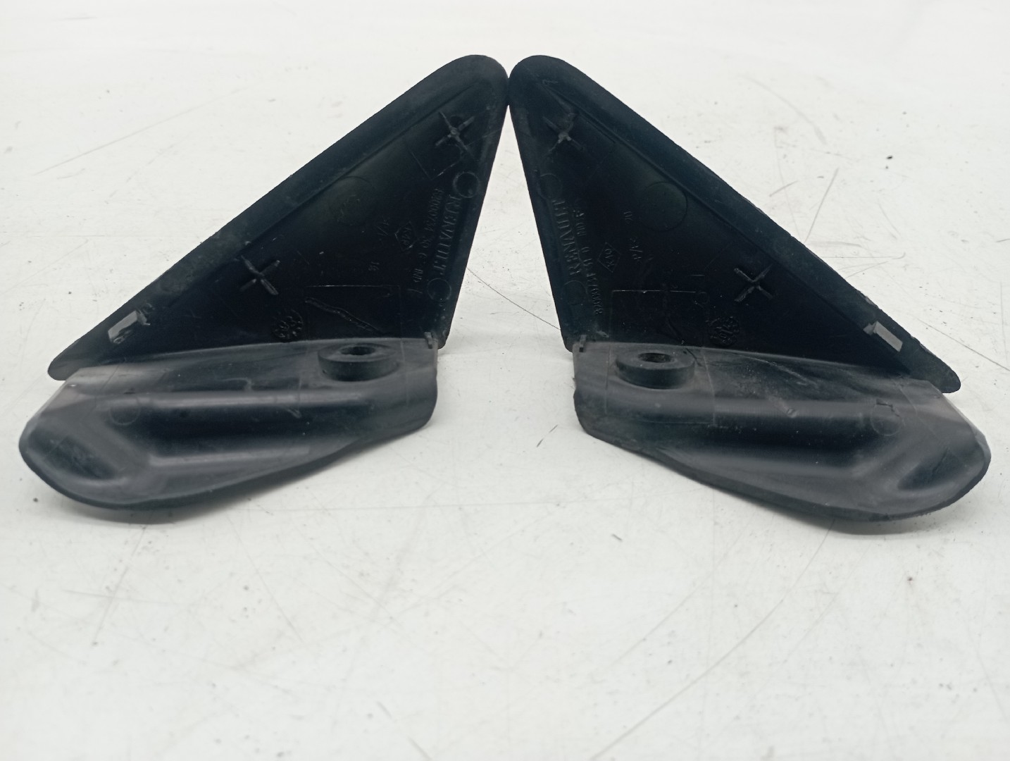 Acabamento de porta RENAULT MEGANE II (BM0/1_, CM0/1_) | 01 - 12 Imagem-2